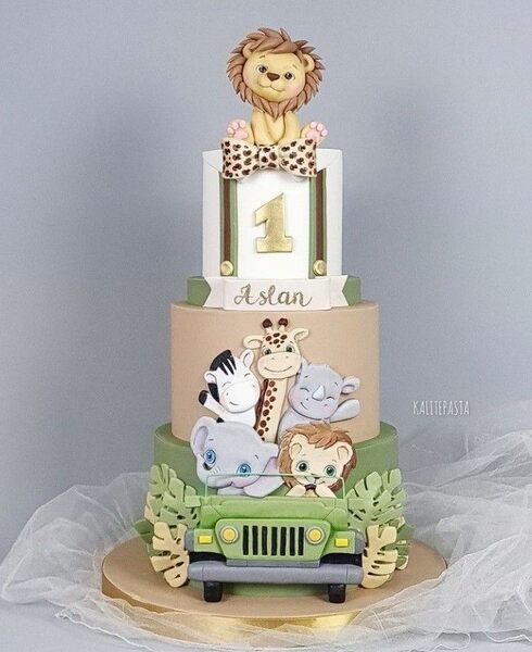 Animal-theme cake 52