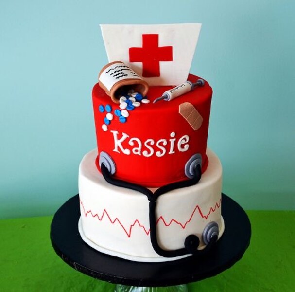 Doctor Theme Cake 22
