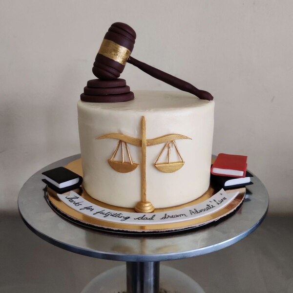 Lawyer Theme cake 5