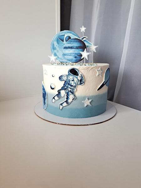 Astronaut (Space)Theme Cake 09
