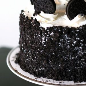 Oreo Classic cookies cake
