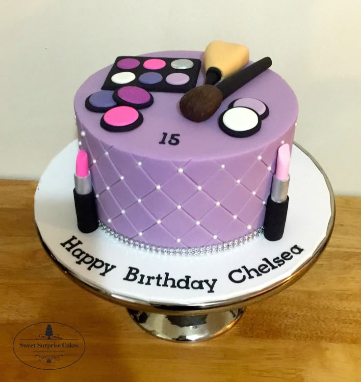 Glam Queen Cake