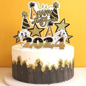 Sparkling New Year Cake
